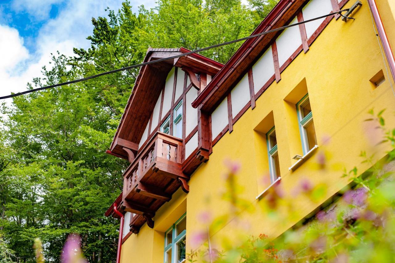 Vila Weigend Libouchec Exterior photo